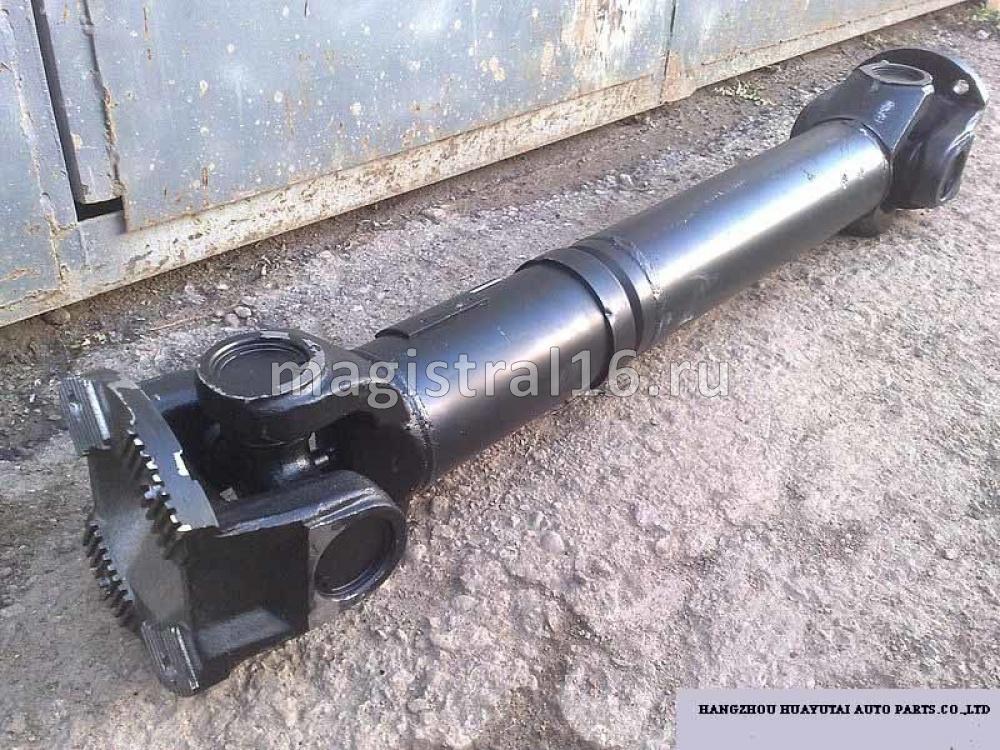 Вал карданный среднего моста в сборе -6540