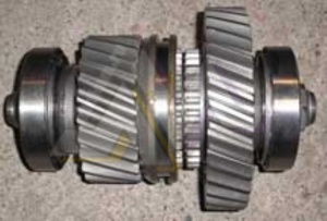 Вал промежуточный Раздат коробки Камаз 43114 в сборе